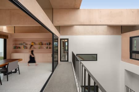 Armoua House
